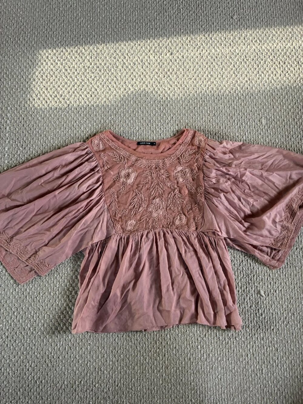 Love Sam Anthropologie Beaded Flutter Butterfly Sleeve Bouse Small Mauve Pink
